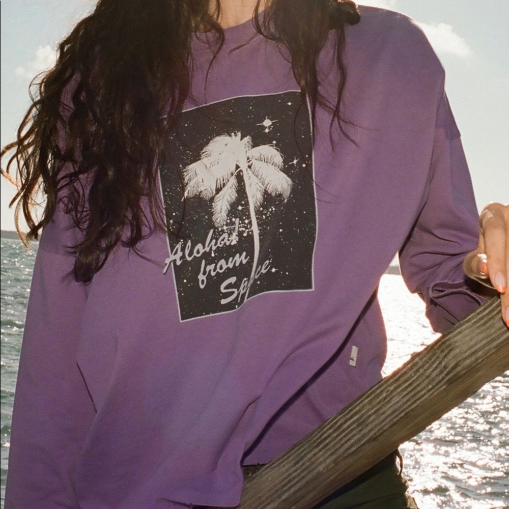 QUIKSILVER boxy long sleeve graphic tee